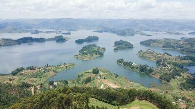 lake bunyonyi lodge uitzicht 